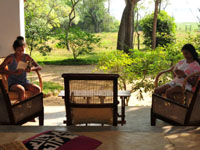 Waters Edge - Anuradhapura - tree filled garden